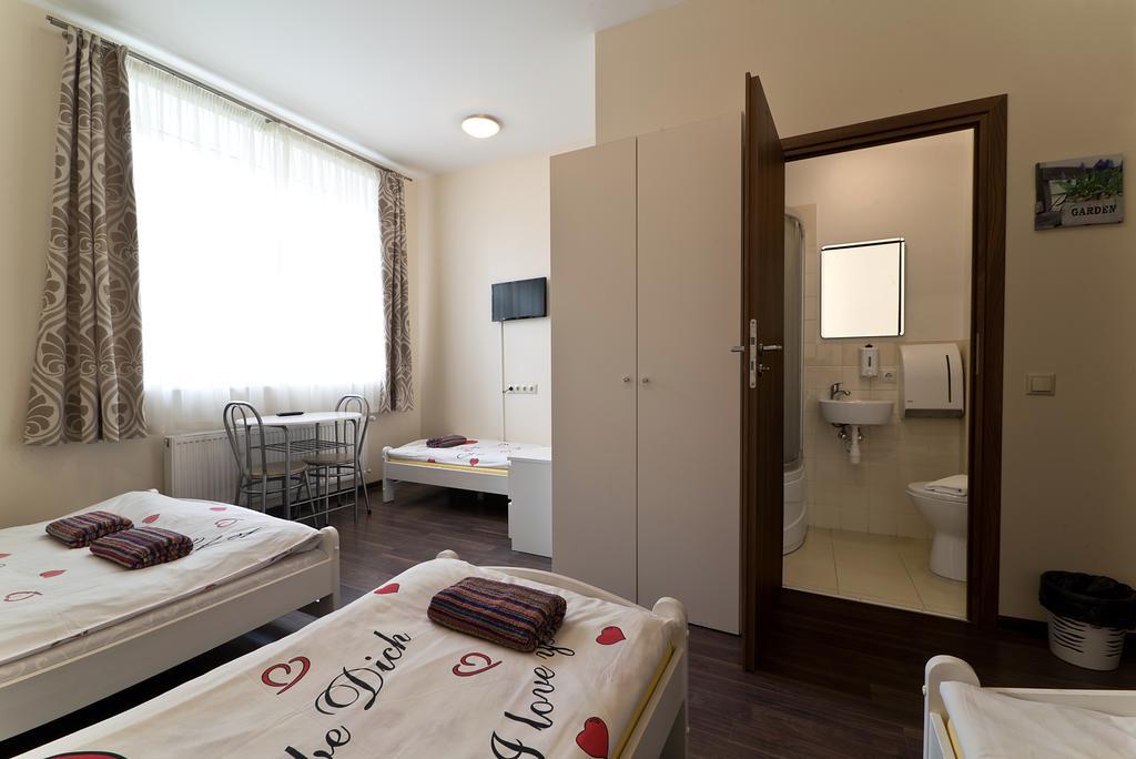 Happy Hotel Ryga Zewnętrze zdjęcie