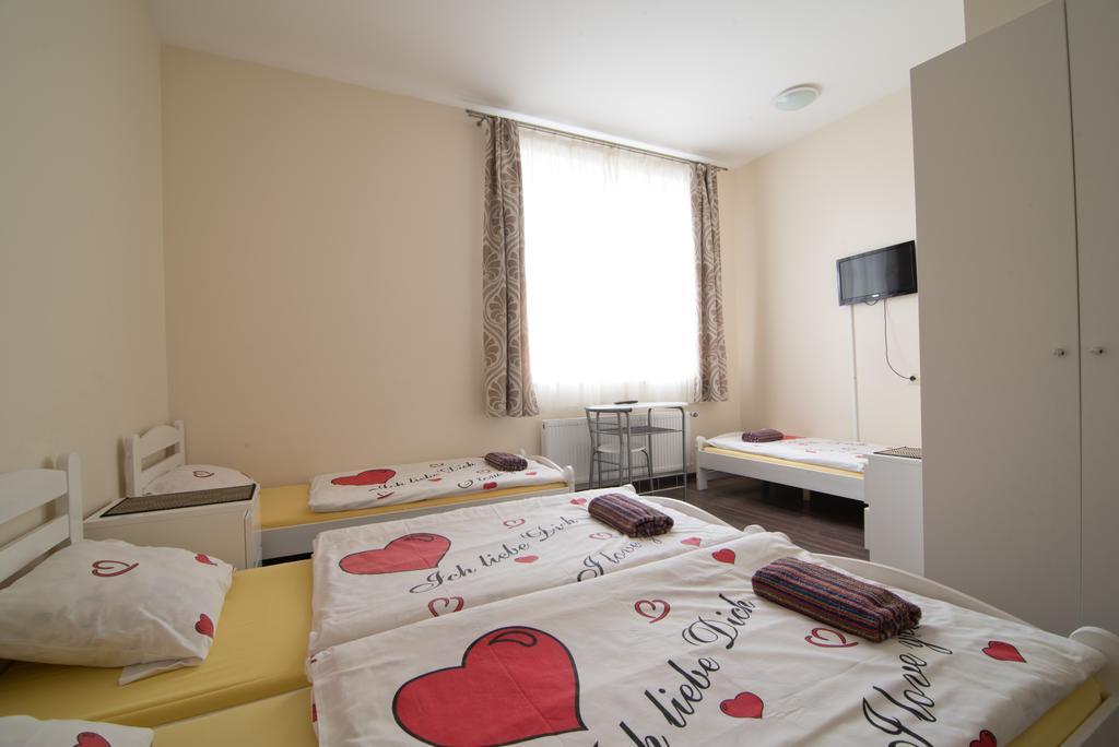 Happy Hotel Ryga Zewnętrze zdjęcie